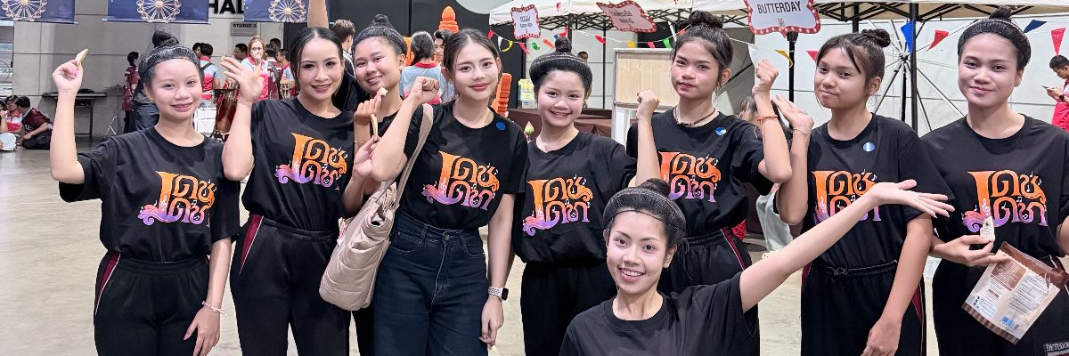 พวกเราคือตัวแทนของความมุ่งมั่น ทุกตัวโน้ตและทุกจังหวะดนตรี แลกมาด้วยหยาดเหงื่อและการซ้อมหนักหลังเลิกเรียน วันนี้พวกเราพร้อมแล้วที่จะนำเสียงเพลงและศิลปวัฒนธรรมของบ้านเรา ไปโชว์ให้คนทั้งประเทศได้ประจักษ์