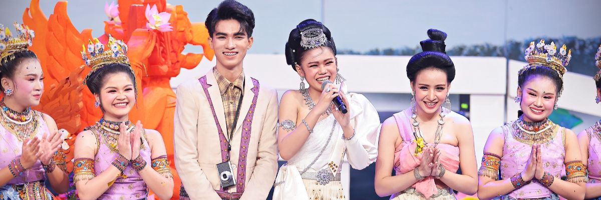 ขอบคุณที่รักและเมตตาวงดนตรีลูกทุ่งเดชเดชา โรงเรียนเดชอุดม